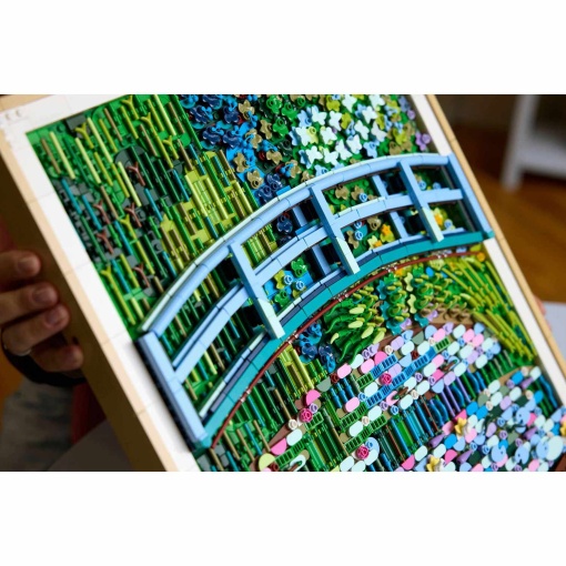 LEGO Art Claude Monet - Bridge over a lily pond