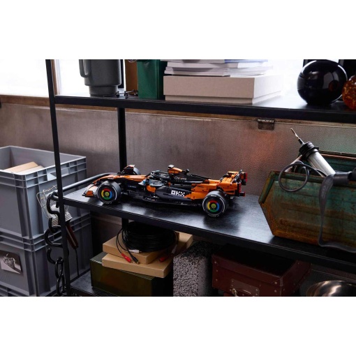 LEGO Technic McLaren MCL39 F1 car