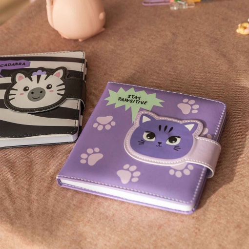 MIQUELRIUS Back2Fun Cat Plain Padded Notebook