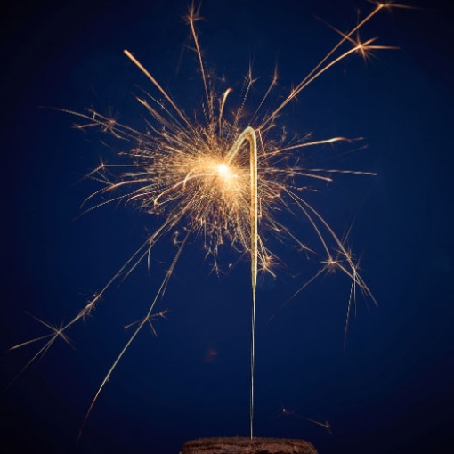 Vela WonderCandle dorada con bengala n.° 1