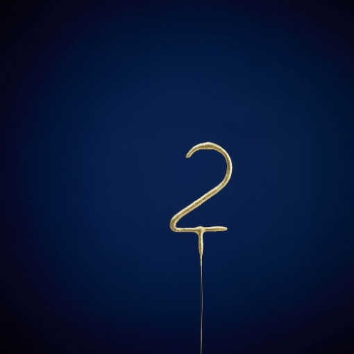 Vela WonderCandle dorada con bengala n.° 2