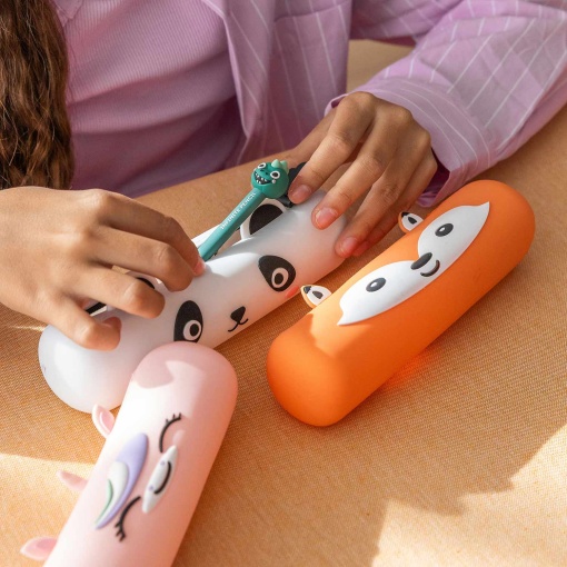 MIQUELRIUS Back2Fun Rollie Reddy Silicone Case