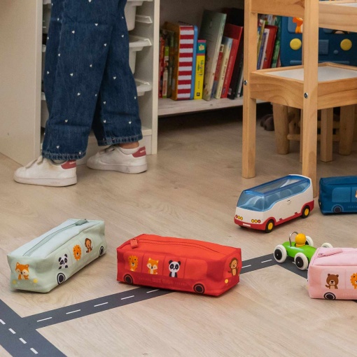 Estuche verde para lápices de la parada de autobús MIQUELRIUS