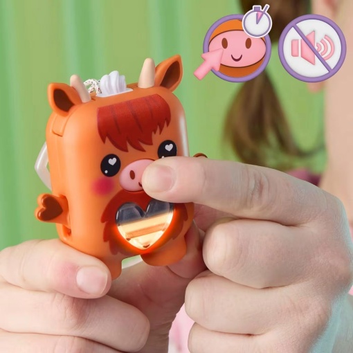 Nanomals Cowbert, a vaca das terras altas Hasbro