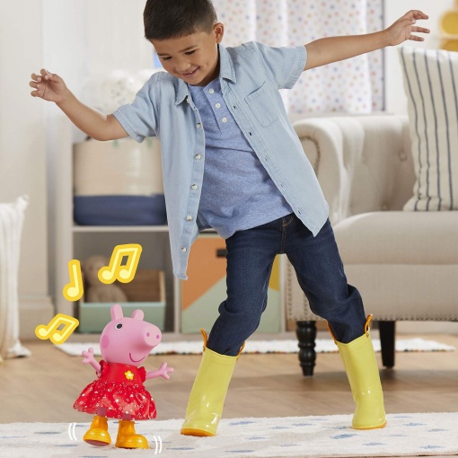 Peppa Pig fun in the mud puddles Hasbro