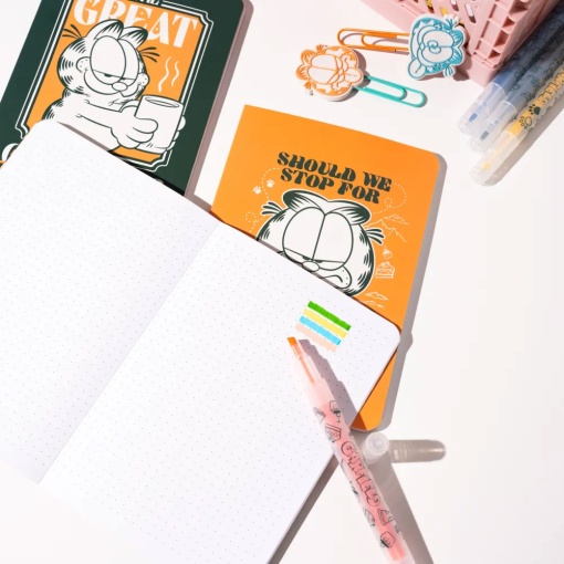 Conjunto escolar Garfield 12 peças