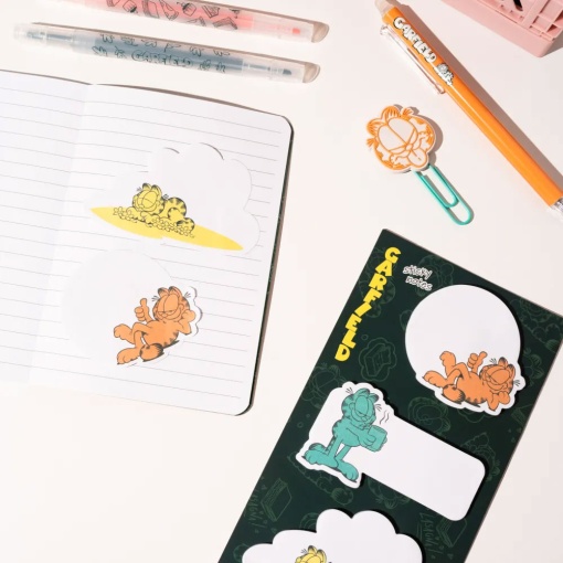 Conjunto escolar Garfield 12 peças