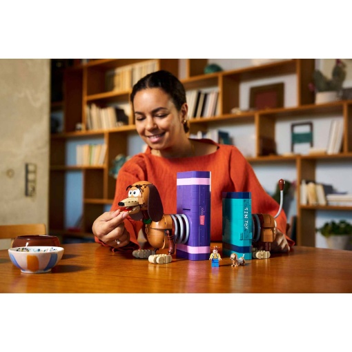 Sujetalibros LEGO Disney Slinky Dog de Toy Story 43301