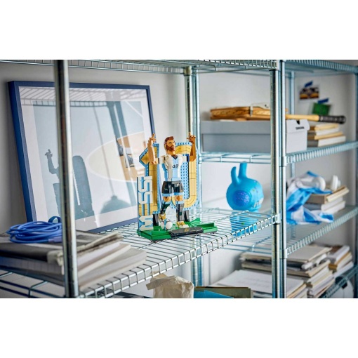 LEGO Editions Lionel Messi - Leyenda del fútbol 43015