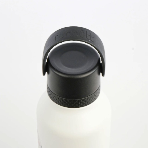Termo RUNBOTT Mii La Tortuguita Blanca de 600 ml con adorable diseño de lana de gato.