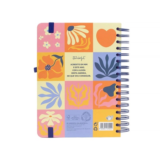 A5 daily school planner 2026/27, 12 months, spiral bound, MR. WONDERFUL "The Perfect Break" with elastic closure.