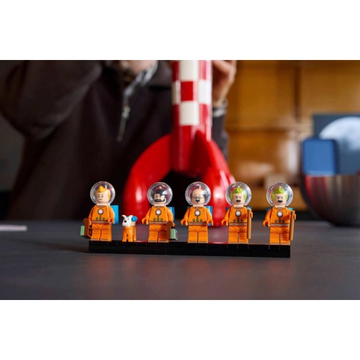 LEGO Ideas foguetão lunar de Tintim 21367