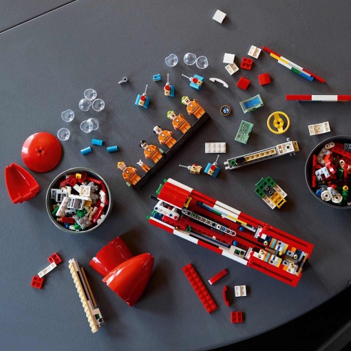 LEGO Ideas foguetão lunar de Tintim 21367