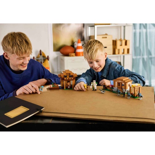 LEGO Minecraft ataque à aldeia do evocador 21596