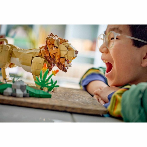LEGO Creator 3-in-1 animais selvagens: leão majestoso 31386