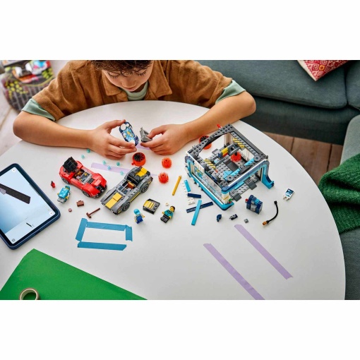 LEGO City lavagem de automóveis drive-through 60497
