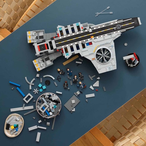 LEGO Marvel o helitransporte da S.H.I.E.L.D. 76354