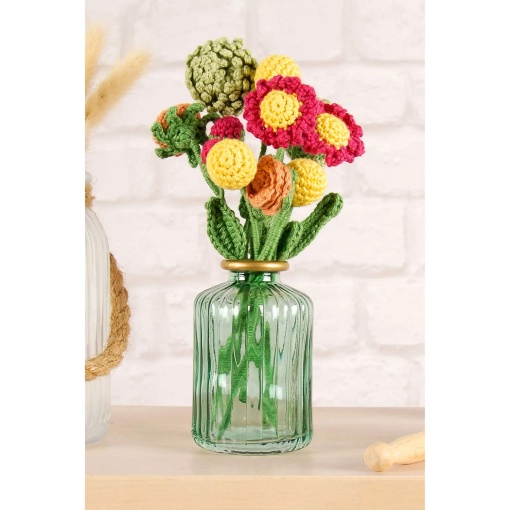 Amigurumi kit DMC Nuria Picos bouquet
