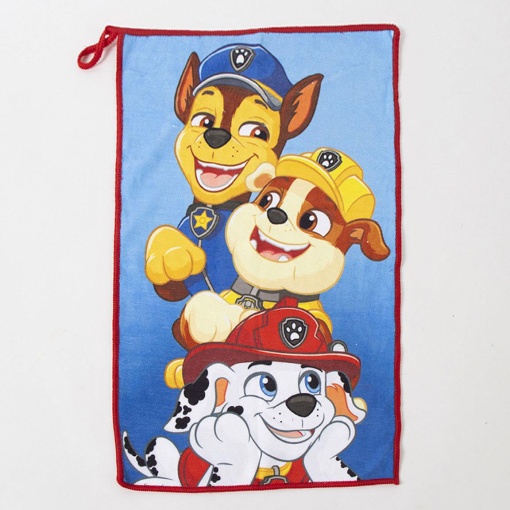 Estuche de Paw Patrol con cepillo, toalla y botella de champú.