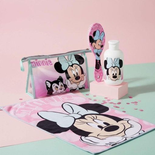 Kit con cepillo + toalla + botella de champú DISNEY Minnie Mouse