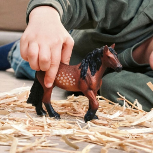 Égua de sangue frio do norte da Suécia Schleich Farm World