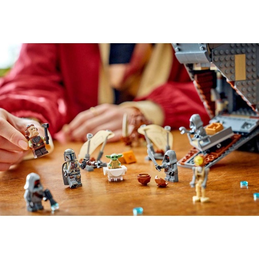 LEGO Star Wars Sandcrawler Offworld e Mudhorn 75453