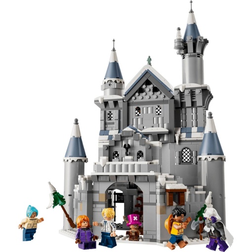 LEGO One Piece battle at Drum Castle 75645