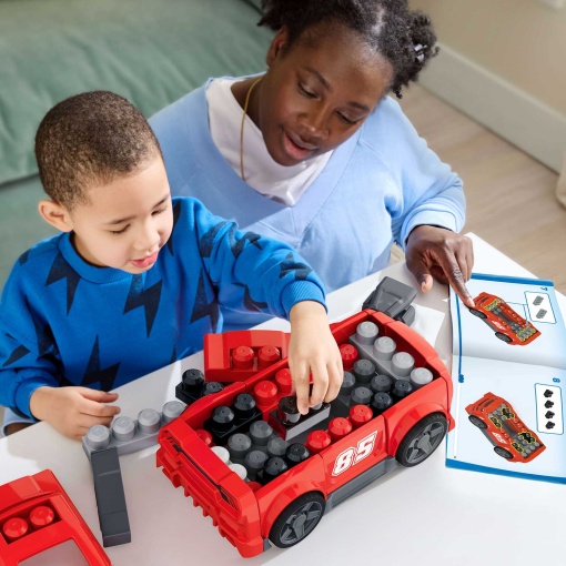 Mega Bloks 26-piece race car to build 3 in 1 Mattel JKG35