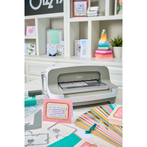 Sizzix Big Shot Plus starter kit machine