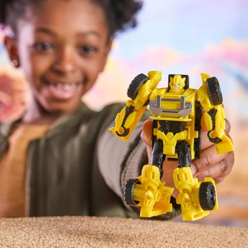 Transformers Cyberworld Cyber Changers Bumblebee Hasbro