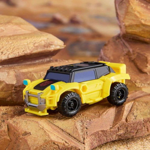 Transformers Cyberworld Cyber Changers Bumblebee Hasbro