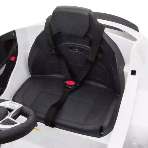 Carro elétrico Mercedes-Benz AMG 12V branco