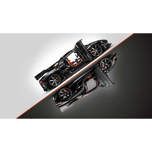 LEGO Technic Megacar Koenigsegg Sadair's Spear 42232