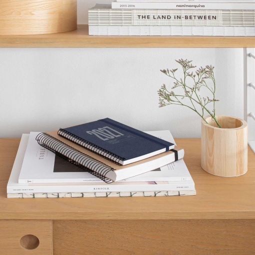 Agenda semanal A5 2027 espiral Miquelrius Recycled Dark Blue
