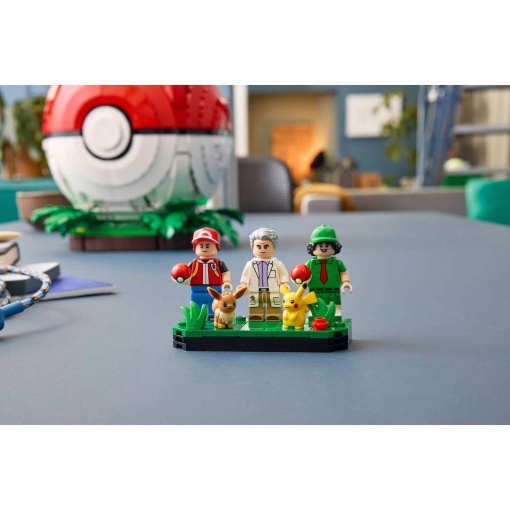 LEGO Pokémon Iconic Trainer Moments - Poké Ball 72154