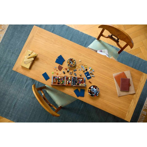 LEGO Icons Livraria: Book Nook 11379