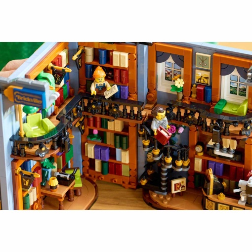 LEGO Icons Livraria: Book Nook 11379