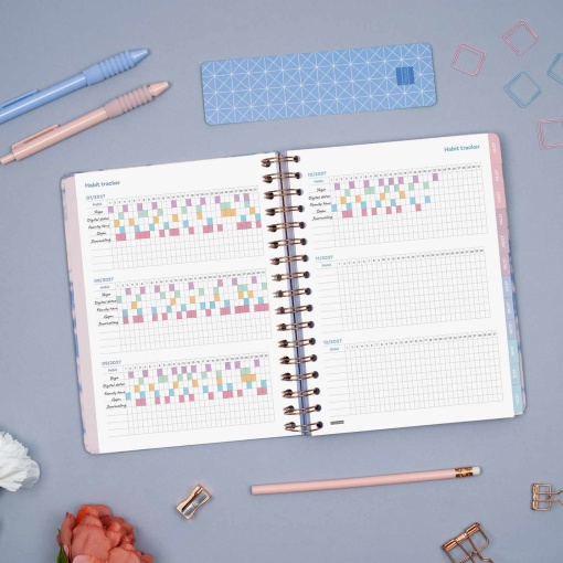 A5 2027 weekly planner, spiral bound, Finocam Optimal, gray.
