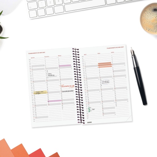 Weekly planner, 117x181mm, 2027, spiral bound, Finocam Beta, red.