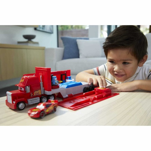 Disney Pixar Cars conjunto Mack transformável Mattel HDC75