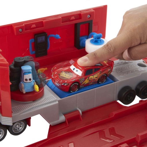 Disney Pixar Cars conjunto Mack transformável Mattel HDC75