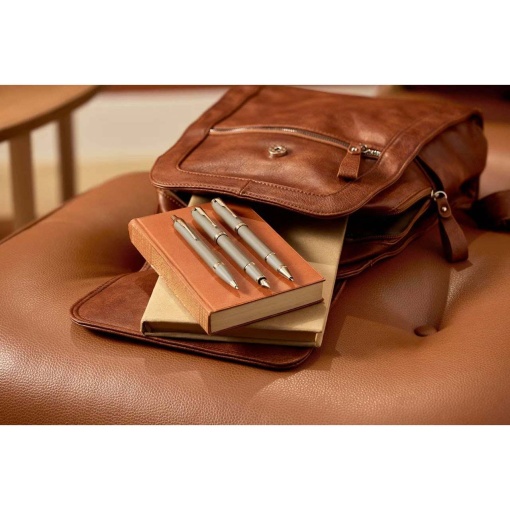 Parker IM Finishing Touch Sandstone Ballpoint Pen M 2235420