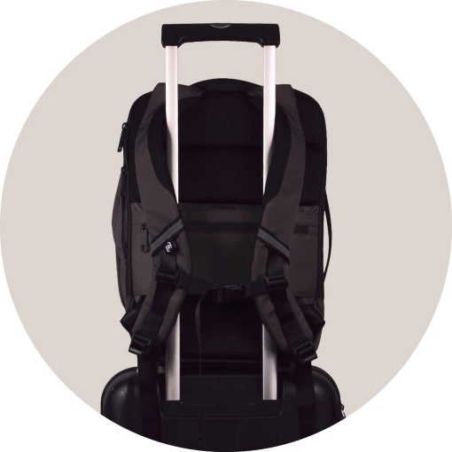 Mochila de viagem Oxford Identity Executive preto adaptável a trolley
