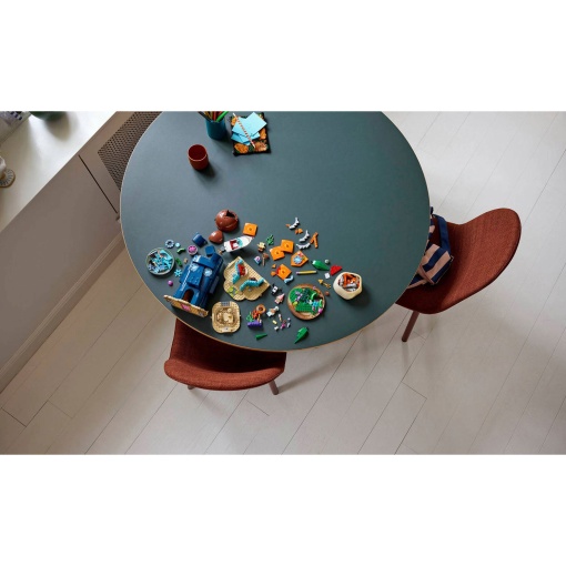 LEGO Icons SpongeBob SquarePants: Bikini Bottom 11386