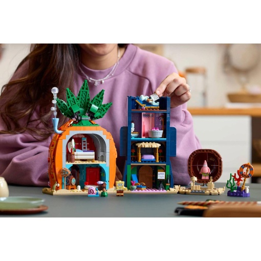 LEGO Icons SpongeBob SquarePants: Bikini Bottom 11386