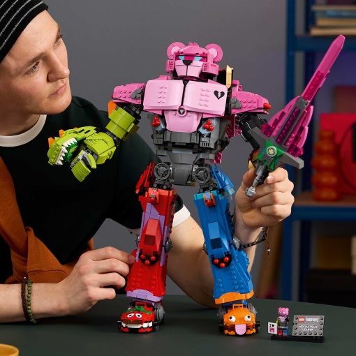 LEGO Fortnite Mecha Team Leader 77078