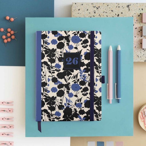 Agenda diária 122x168mm 2026 MIQUELRIUS Journal Natura Black&Blue com elástico