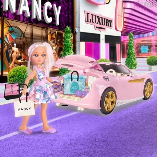NANCY um dia nas compras FAMOSA