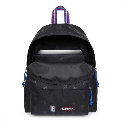 Mochila EASTPAK Day Pak'r NBA Logo 40x30x18cm